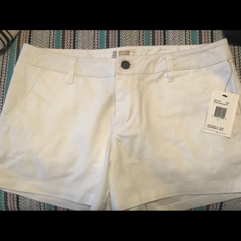 NWT White Volcom Shorts